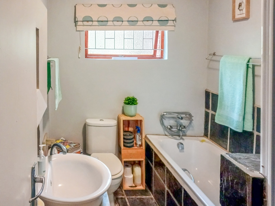 3 Bedroom Property for Sale in Brenton On Lake Western Cape